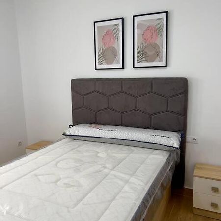 Rockside Residences Suites La Linea La Línea de la Concepción المظهر الخارجي الصورة
