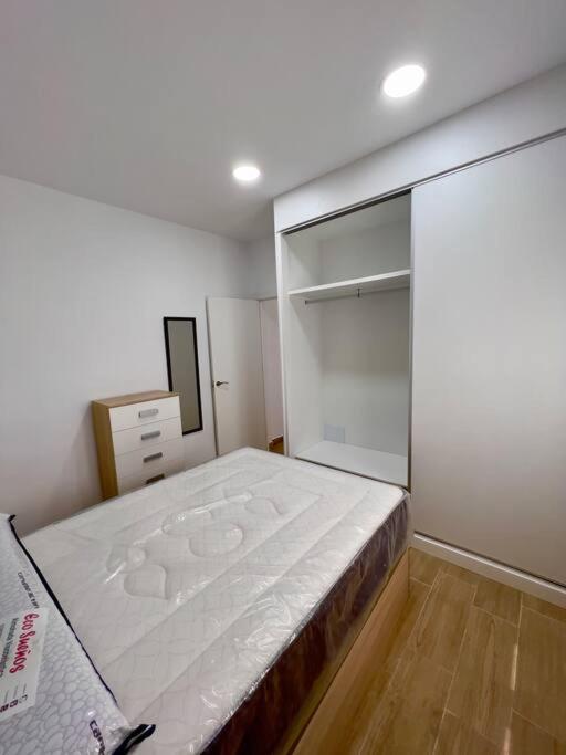 Rockside Residences Suites La Linea La Línea de la Concepción المظهر الخارجي الصورة